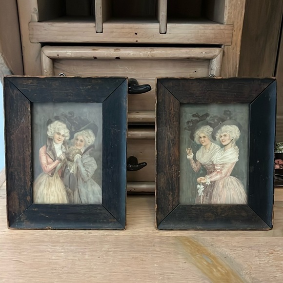Set of 2 Vintage Victorian Framed Lady Portraits Wood Frames Under Glass - Picture 1 of 7